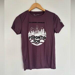 Under Armour 16” PTP Women’s Graphic Loose Fitting T-Shirt, Purple, Size XS.